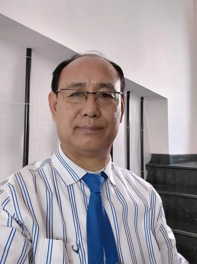 Rev. Yarngam Muivah